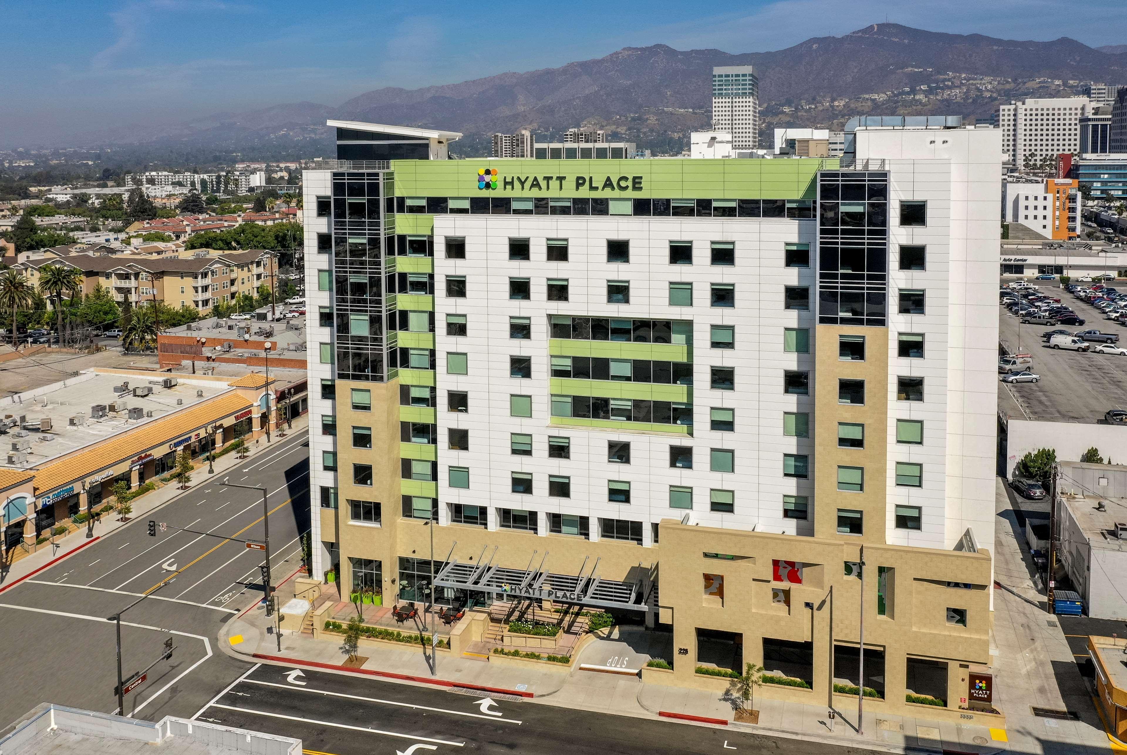 Hyatt Place Glendale/Los Angeles Bagian luar foto