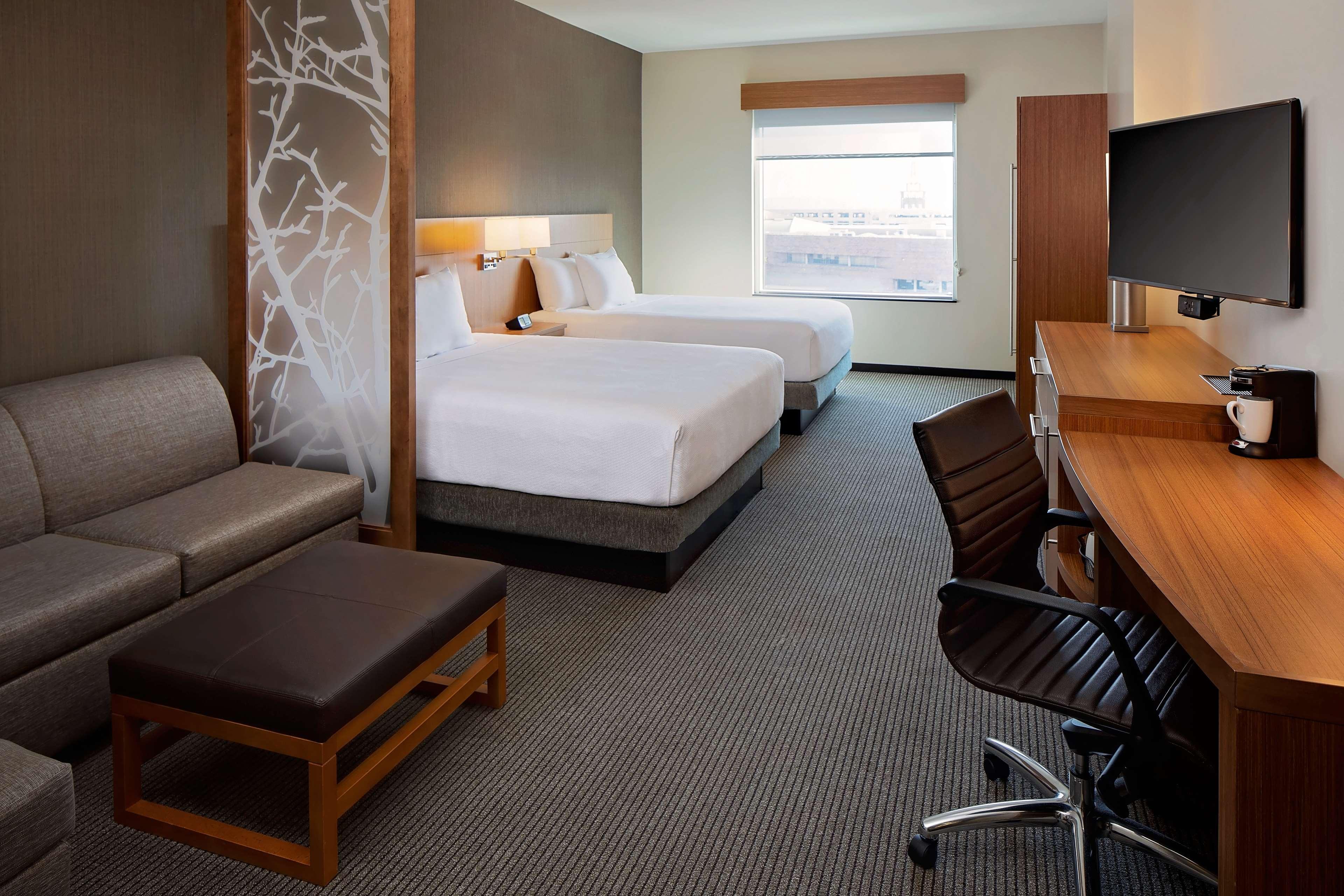 Hyatt Place Glendale/Los Angeles Bagian luar foto